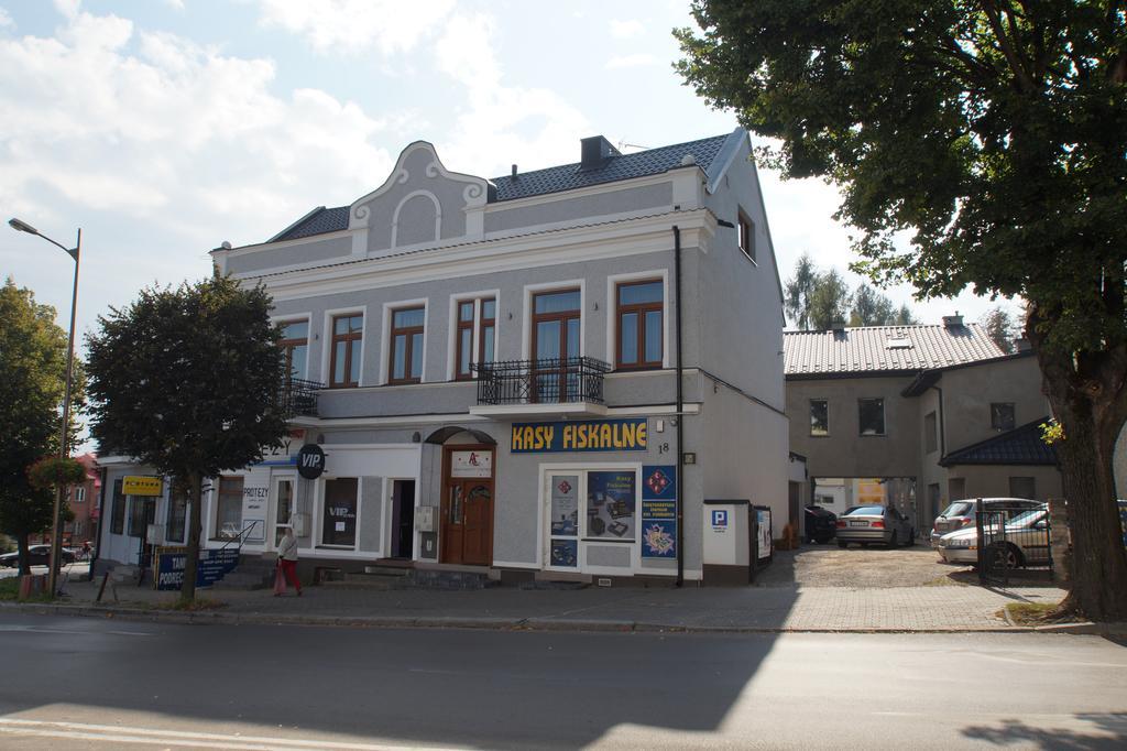Apartamenty Ostrowiec - Pokoje Goscinne Centrum Ostrowiec Świętokrzyski المظهر الخارجي الصورة